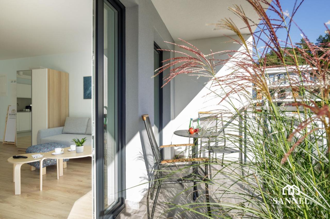 Apartament Artsea Z Basenem Calorocznym -Pobierowo Baltic Apartments-Sannel Apartments For Rent エクステリア 写真
